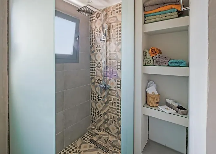 Апартаменты Avras Experience