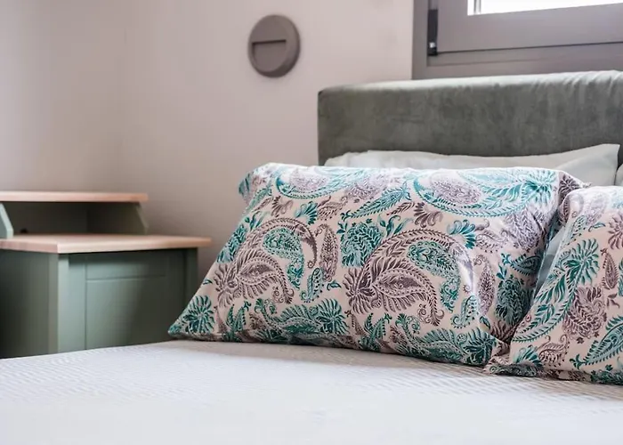 Апартаменты Avras Experience *